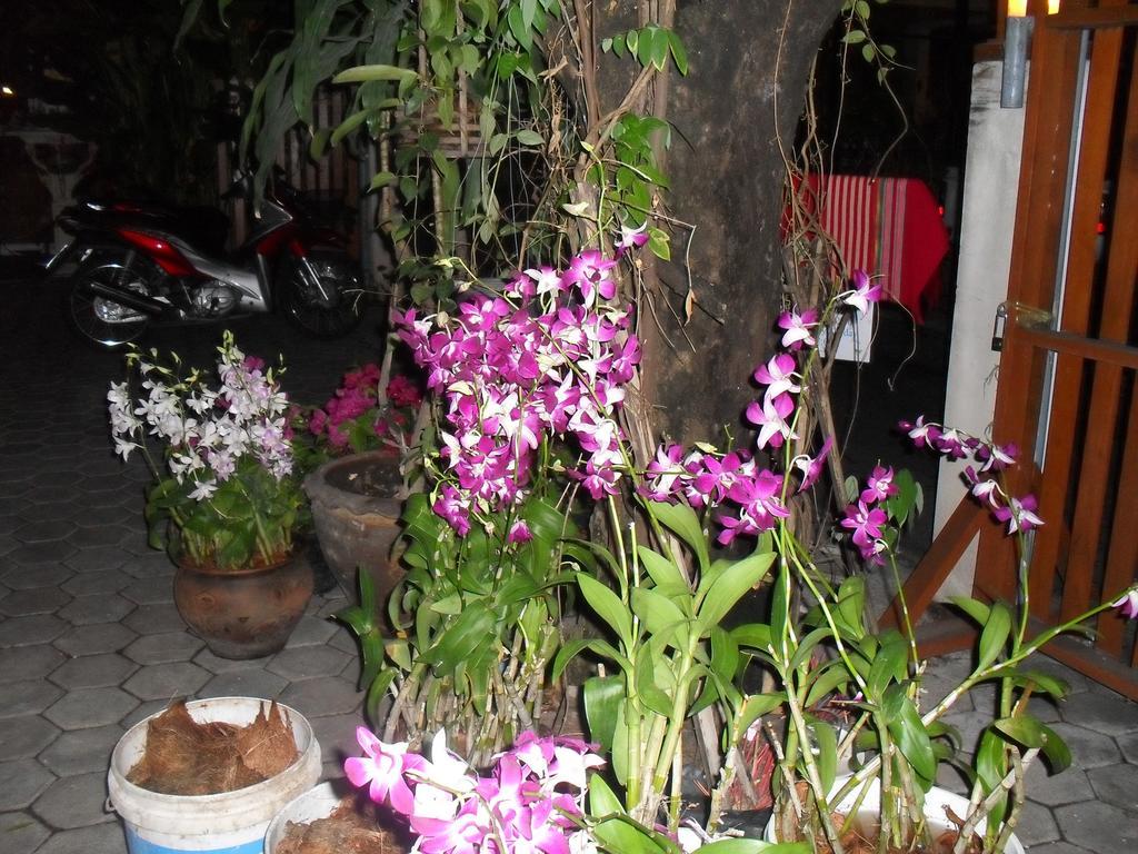 Your House 3 Guest House Chiang Mai Exterior foto
